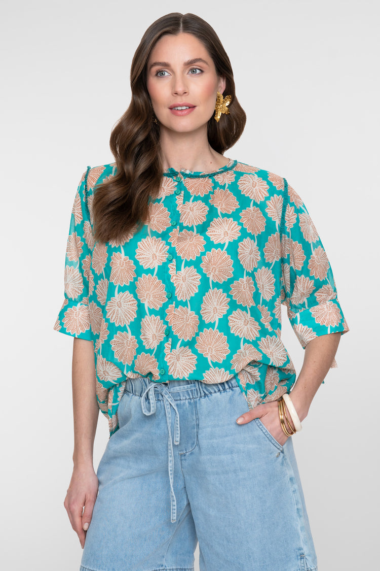 Geisha blouse aqua met sierlijke bloemenprint