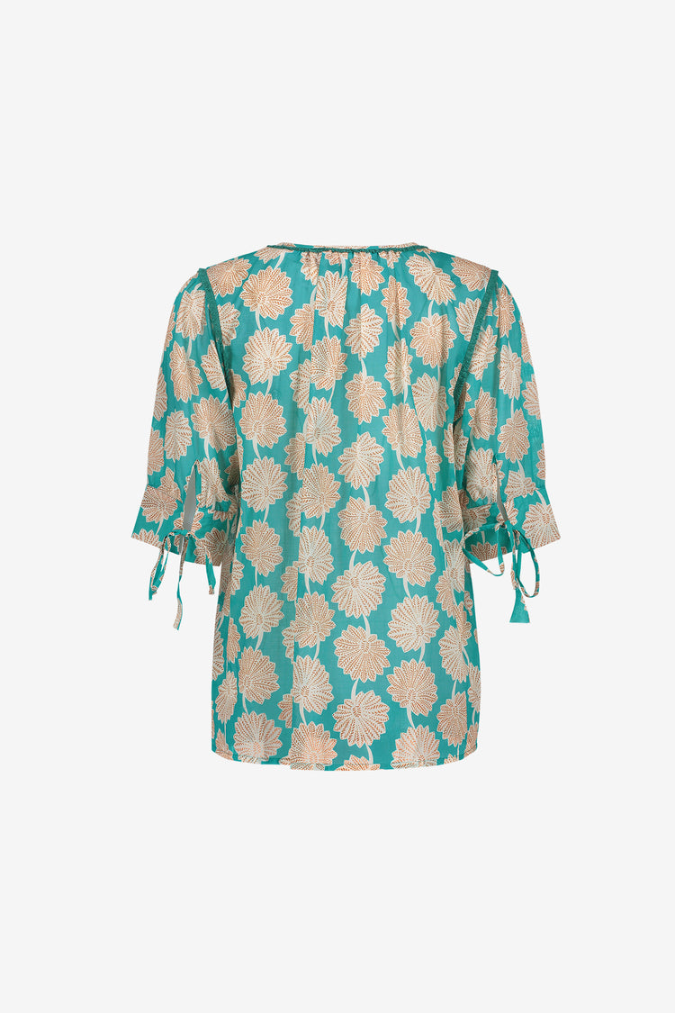 Geisha blouse aqua met sierlijke bloemenprint