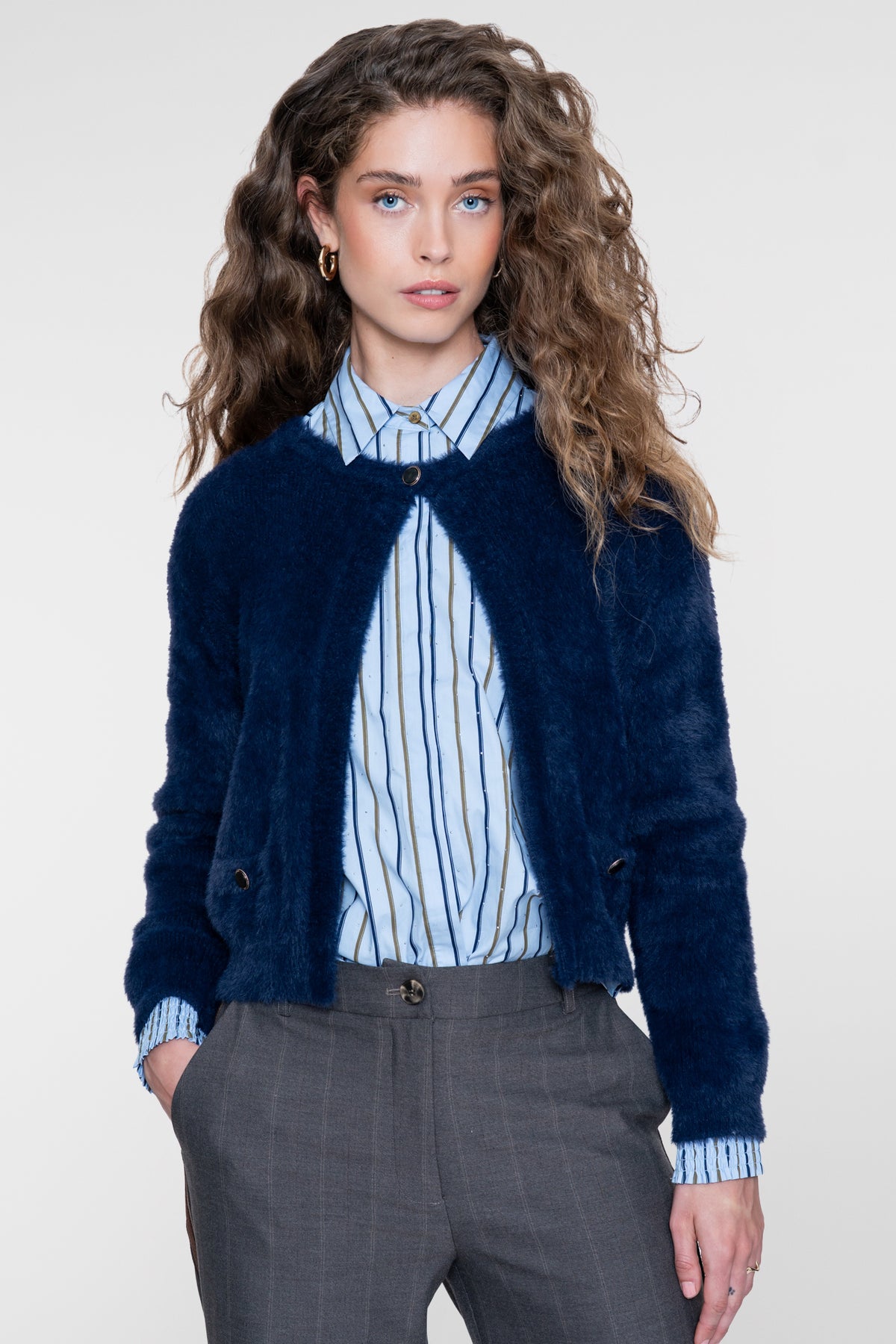 Geisha blouse met pinstripe en rhinestones