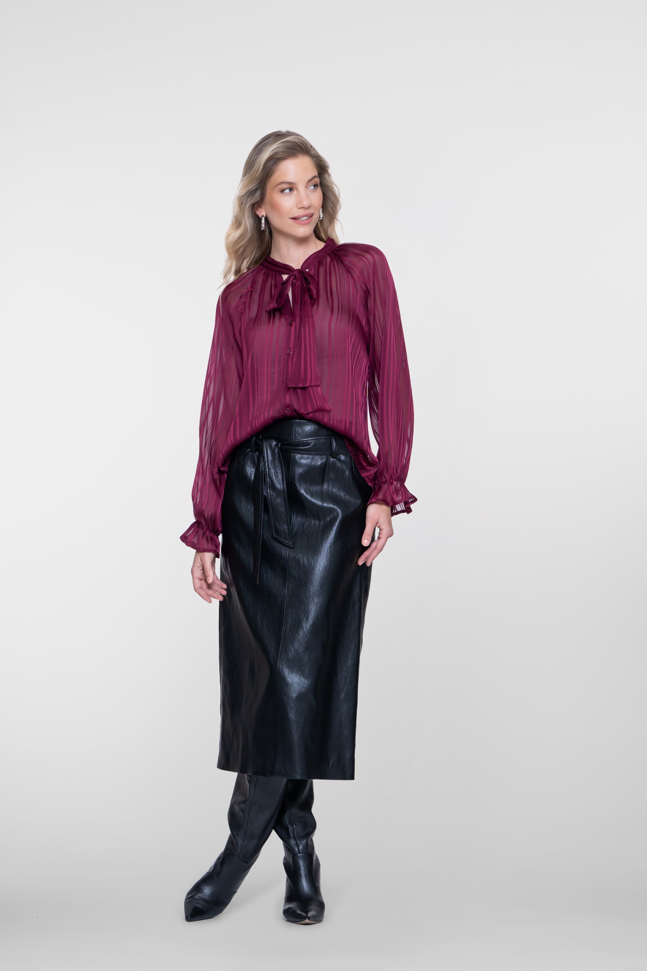 Geisha semi-transparante blouse met strikdetail en geweven strepen