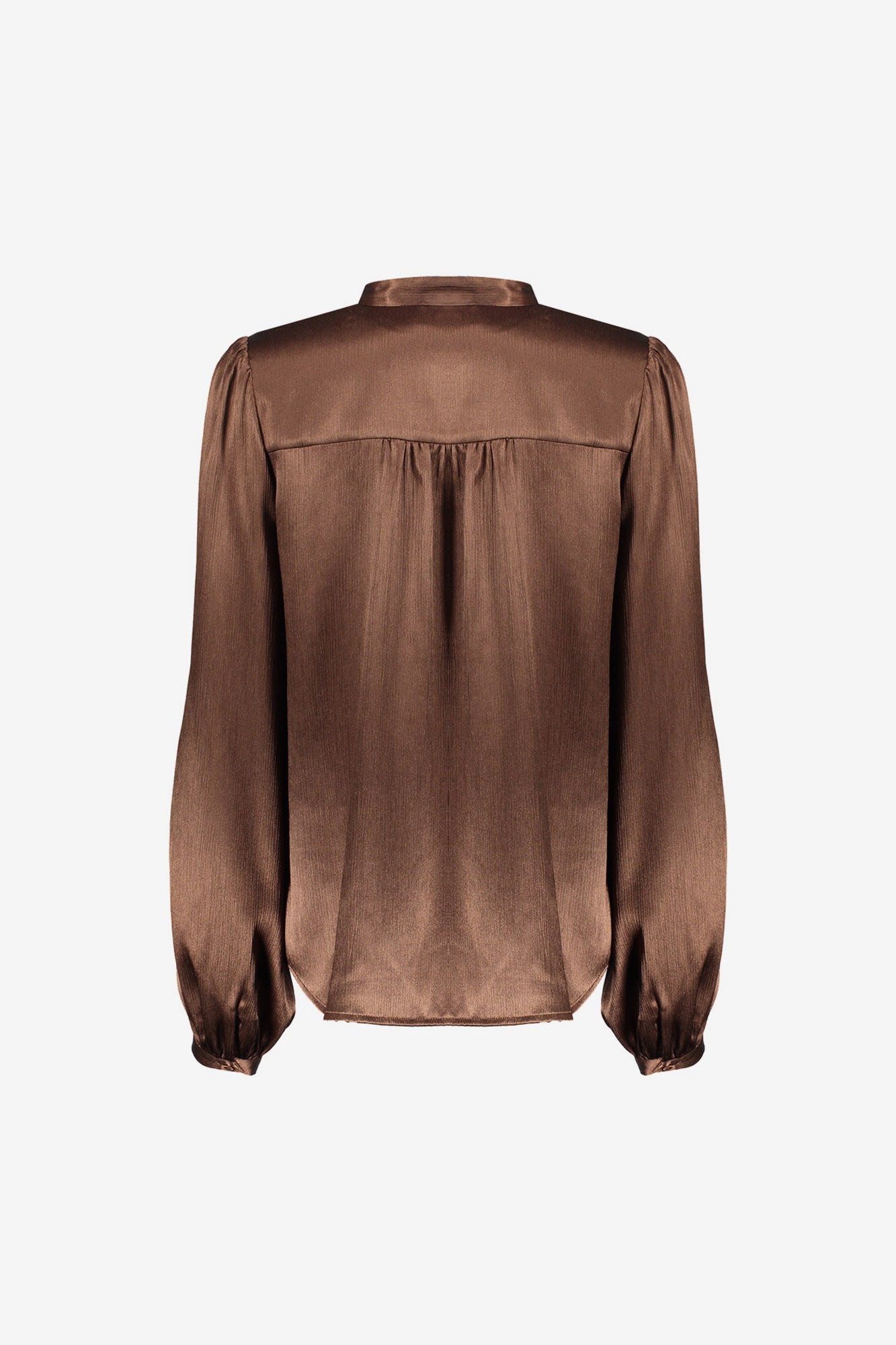 Geisha glanzende blouse met opstaande hals en subtiel pofmouwtje