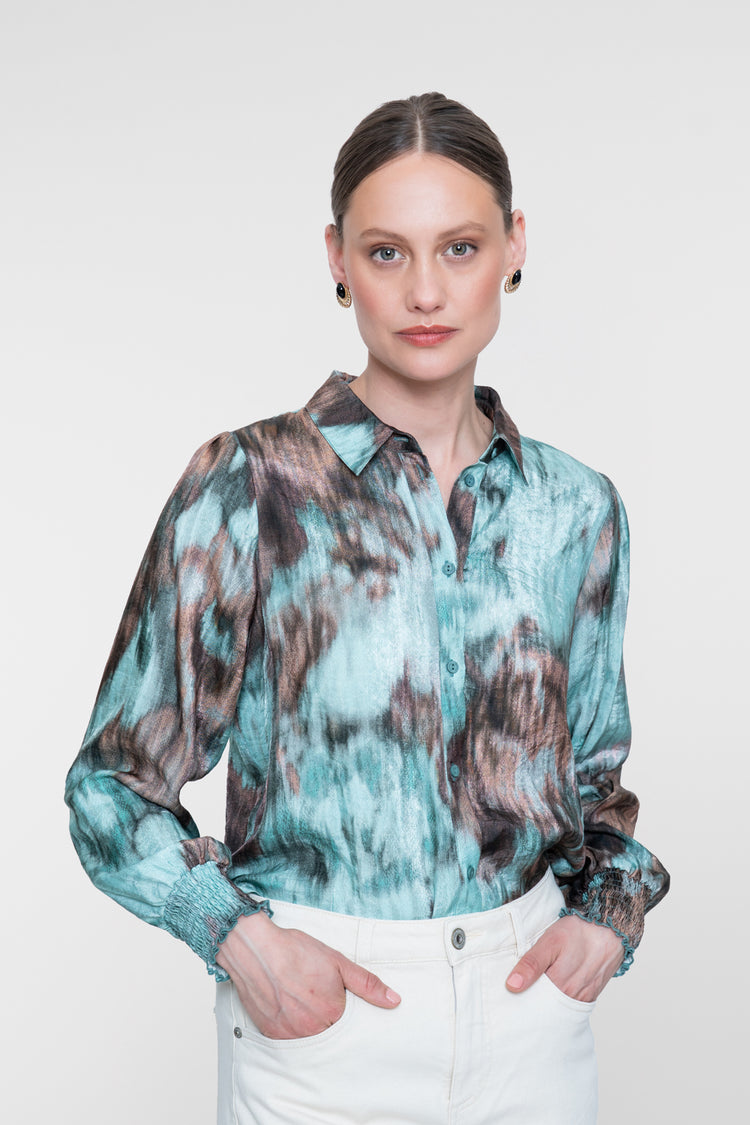 Geisha blouse met aquarelprint en gesmokte manchetten
