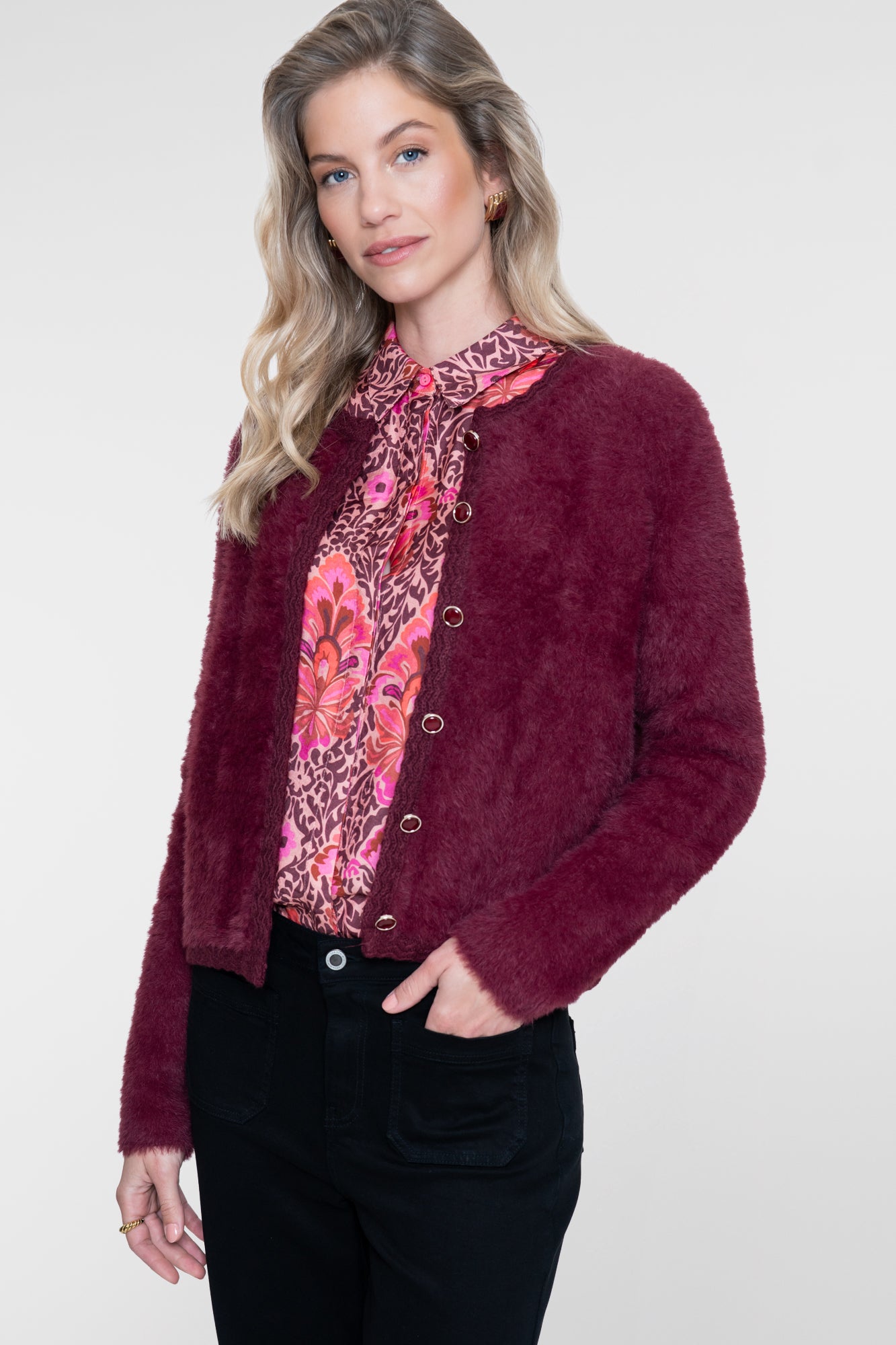 Geisha blouse met sierlijke print en klassieke kraag