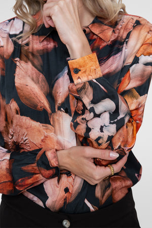 Geisha floral blouse met lurex schouderdetail