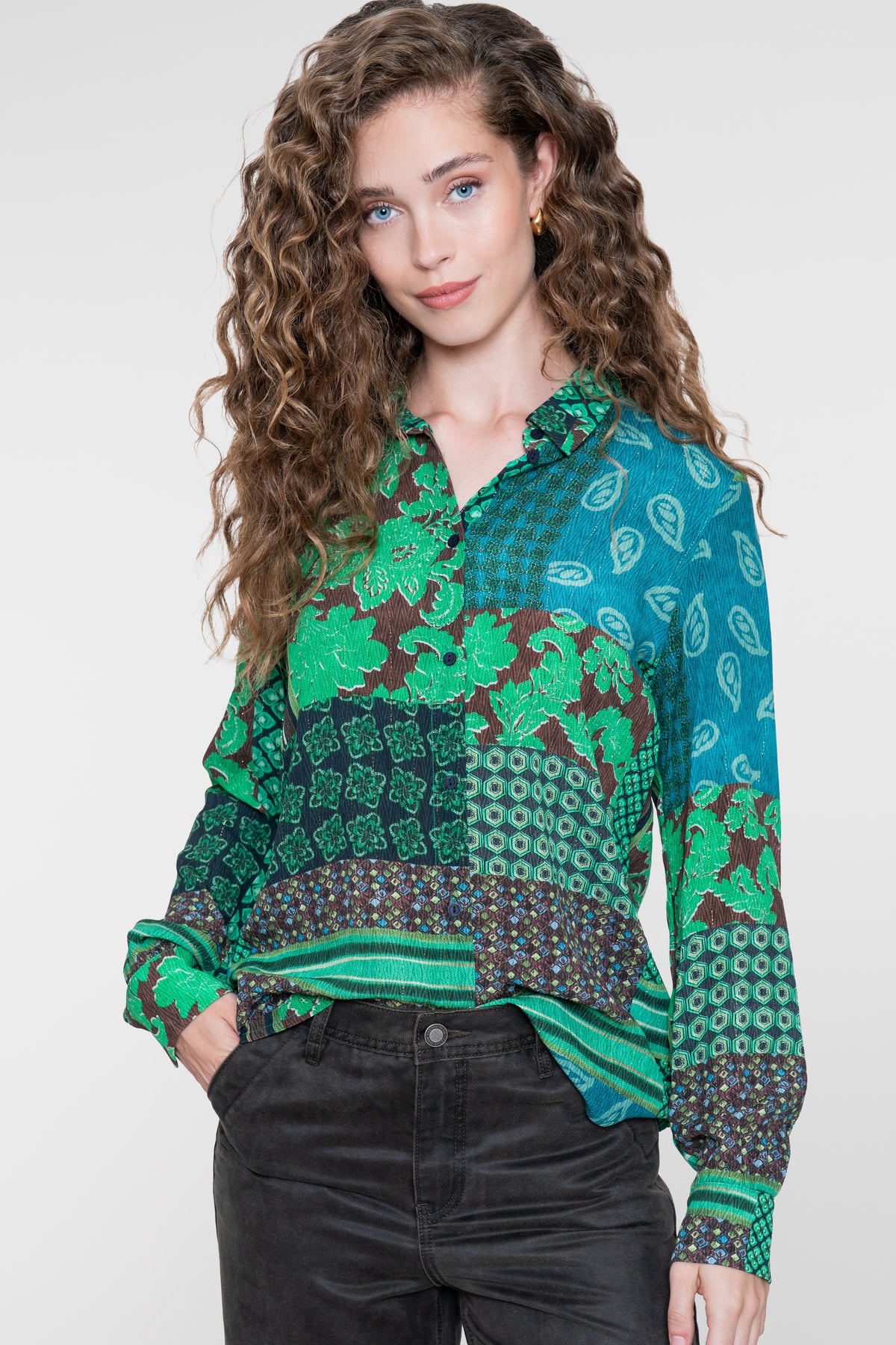 Geisha blouse met patchworkprint