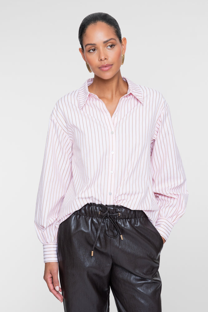 Geisha roze blouse met krijtstreep en lage schouderinzet