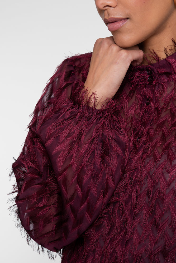 Geisha burgundy blouse met fringes