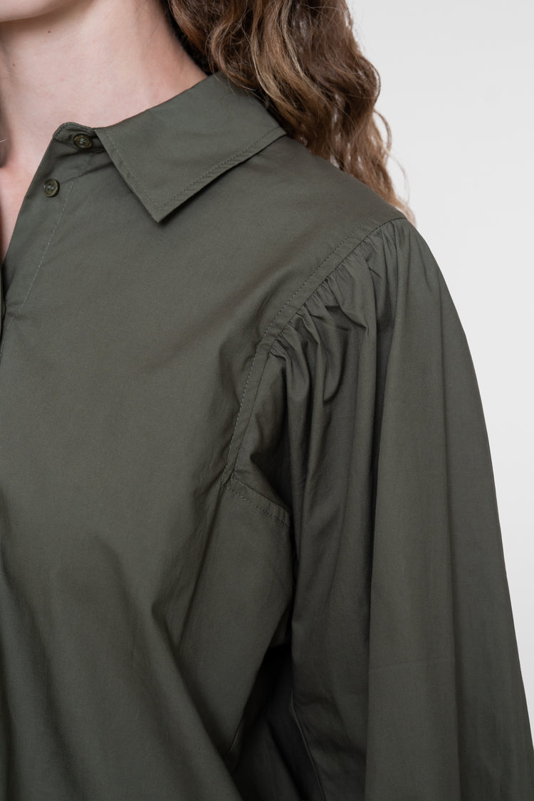 Geisha blouse met plooidetails in moss groen