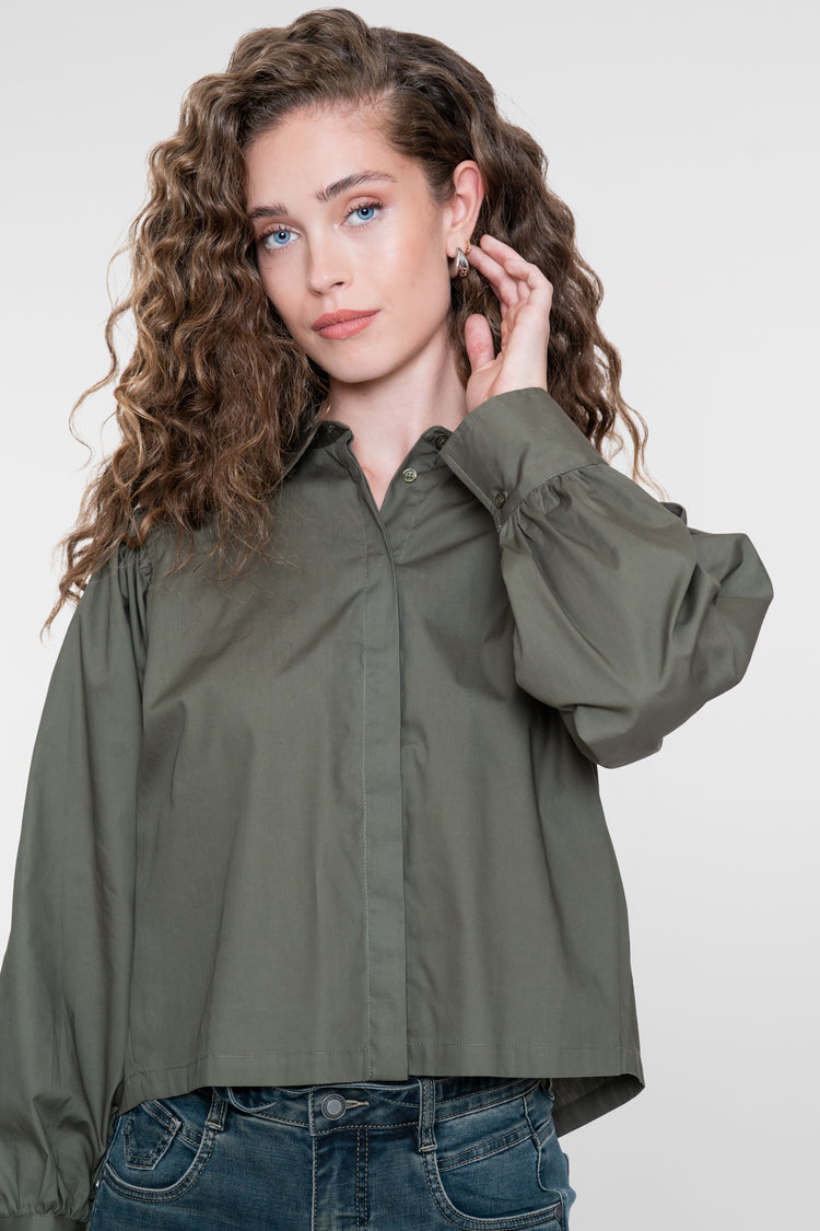 Geisha blouse met plooidetails in moss groen