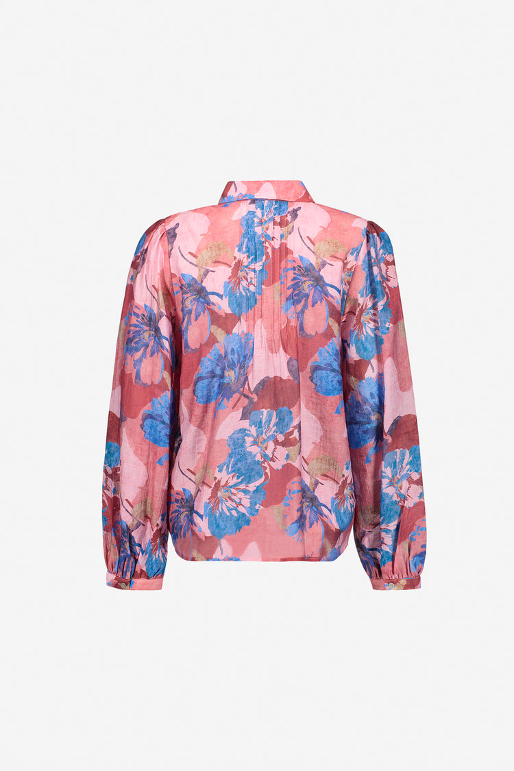 Geisha blouse met kleurrijk bloemdessin en plooidetails