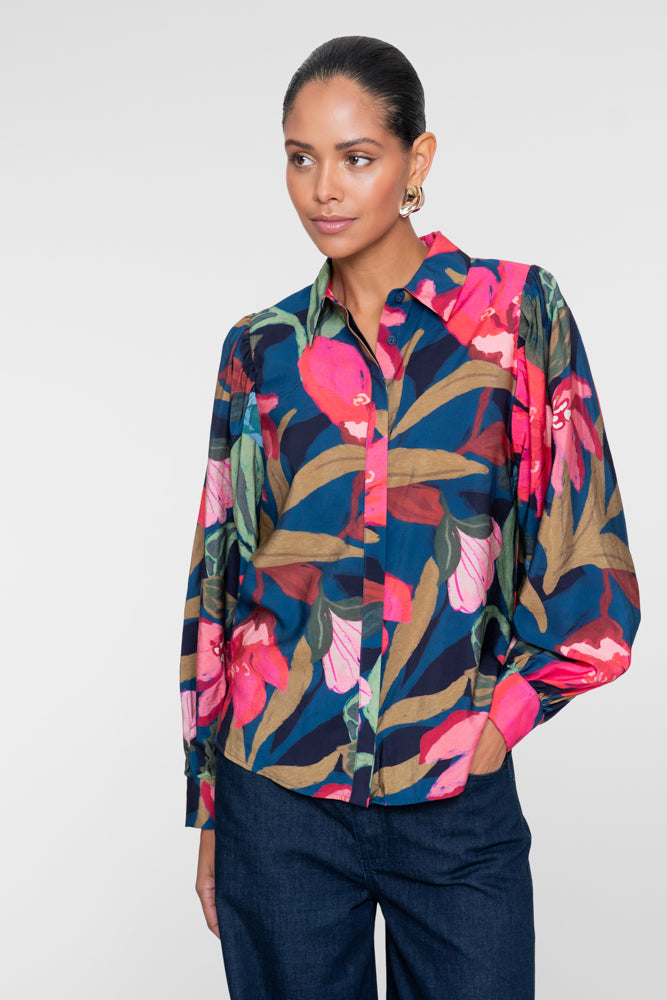 Geisha dames kleurrijke blouse met bloemenprint en volumineuze mouwen