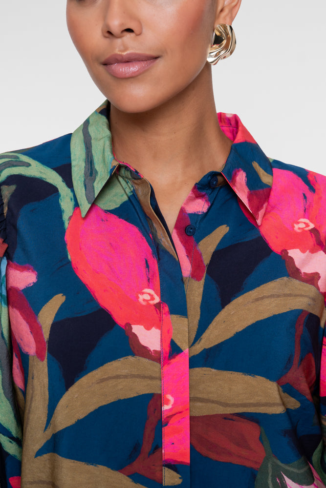 Geisha dames kleurrijke blouse met bloemenprint en volumineuze mouwen