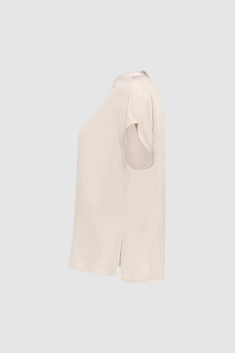Geisha dames top met satijnlook en aangeknipte mouwen