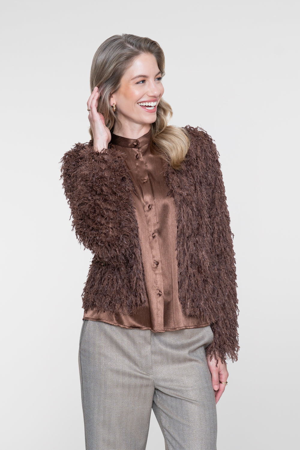 Geisha kort vest met structuur en subtiele glans