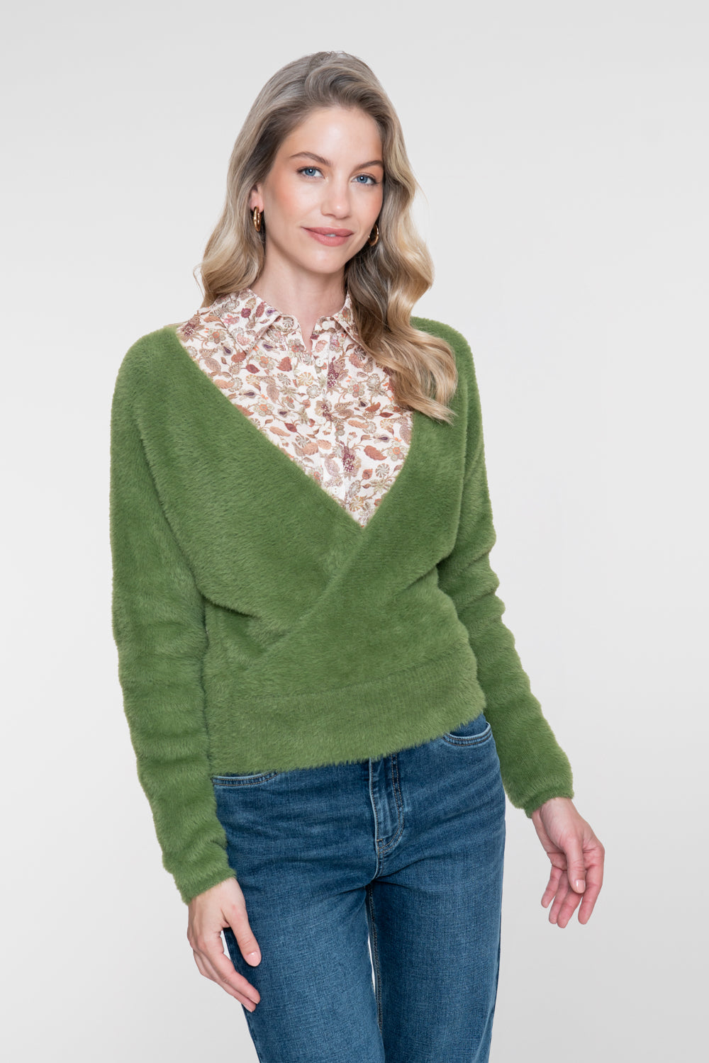 Geishe groene overslagtop met zachte structuur
