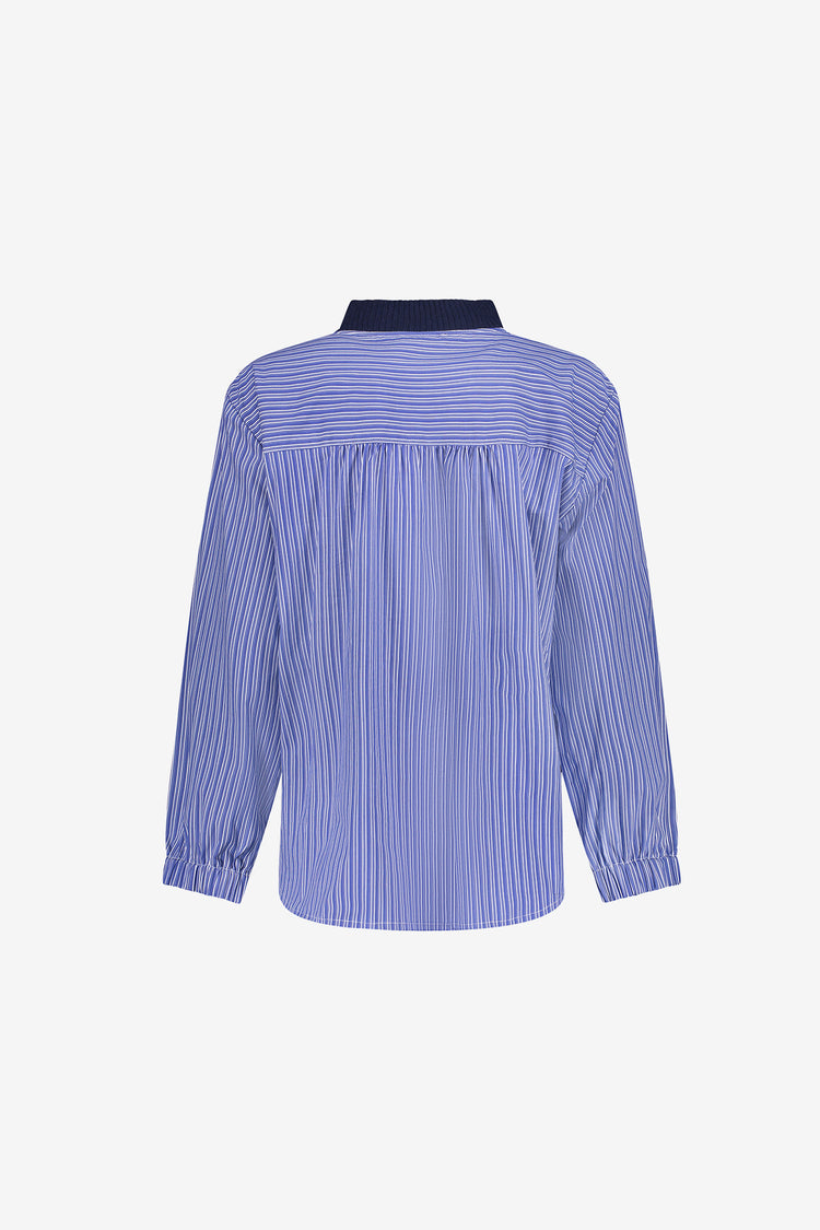 Geisha gebreide pullover met gestreepte mouwen en moderne twist