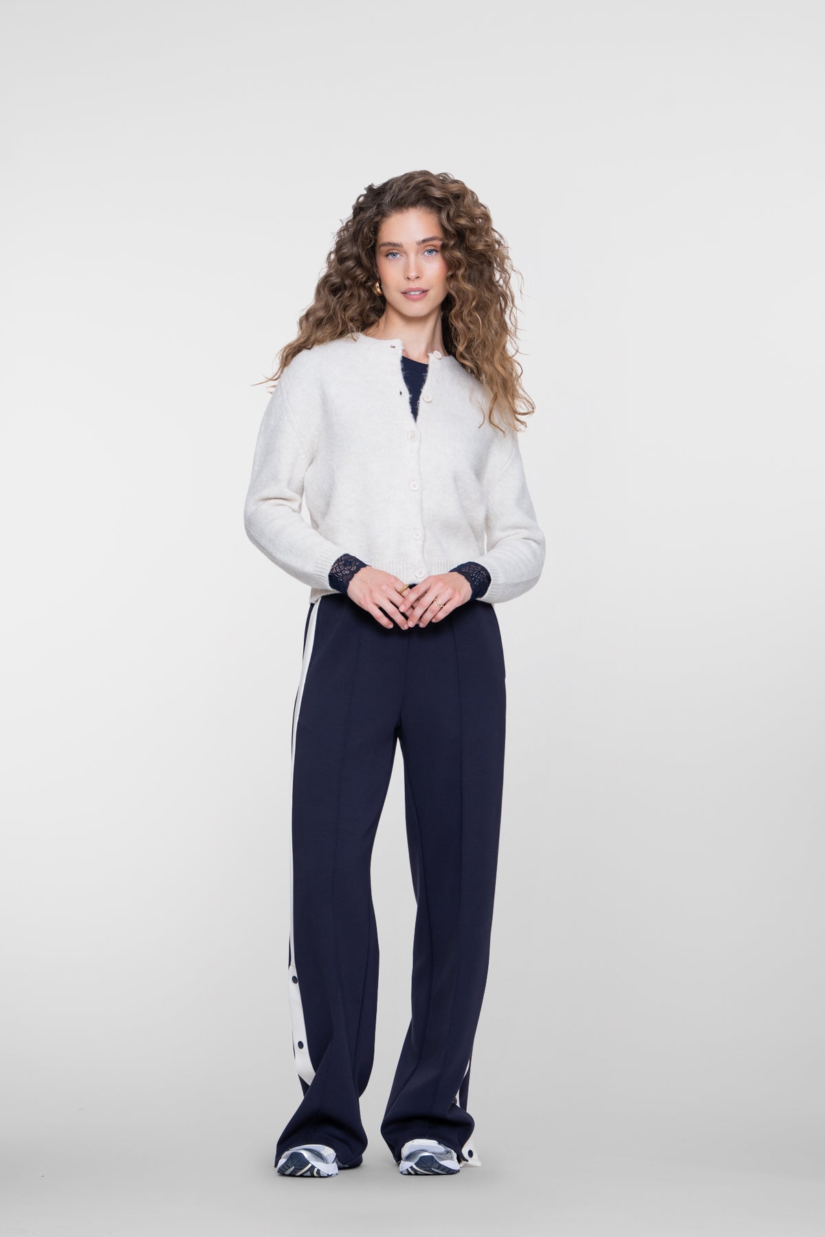 Geisha fijngebreid vest met ronde hals – Shop de look