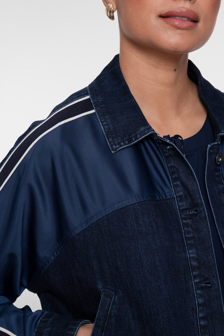 Geisha denim jacket met sportieve strepen