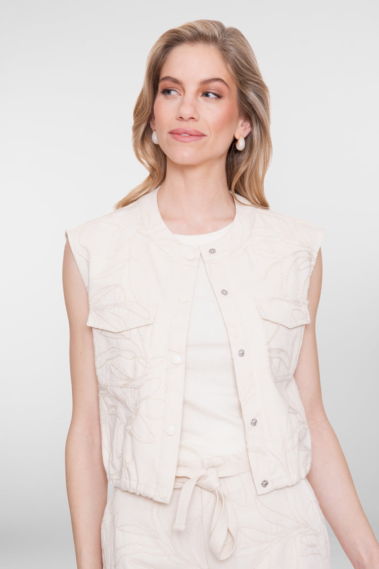 Geisha gilet met geborduurd bladpatroon en moderne uitstraling