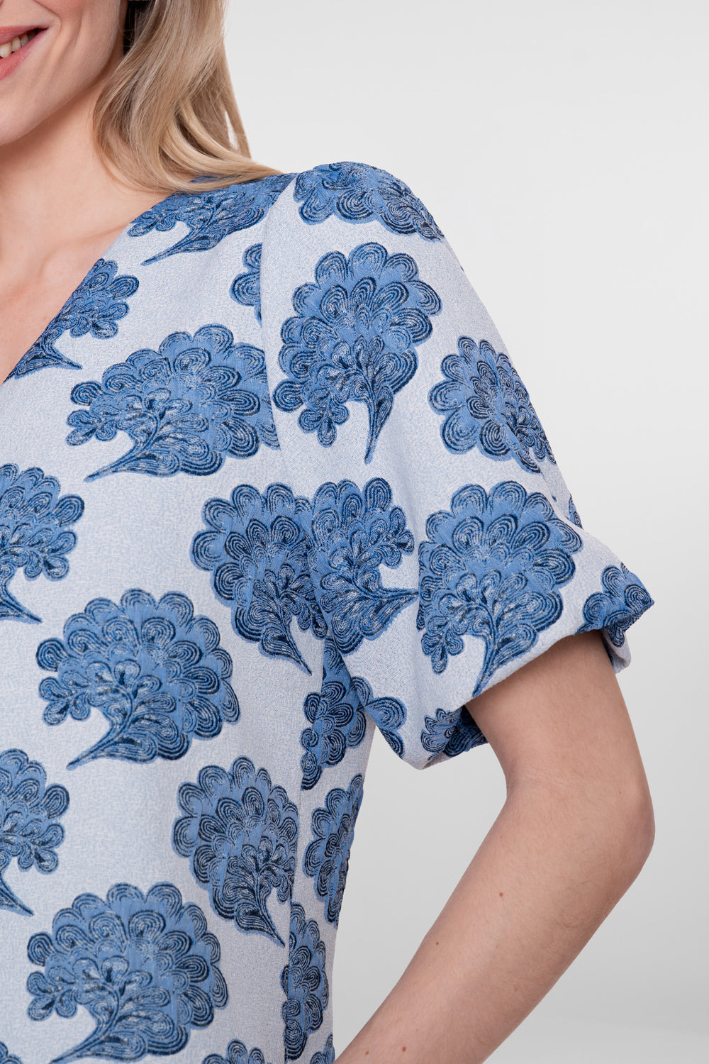 Geisha top jacquard blauw met strikjes