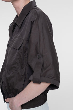 Geisha kort jack met utility details en soepele pasvorm