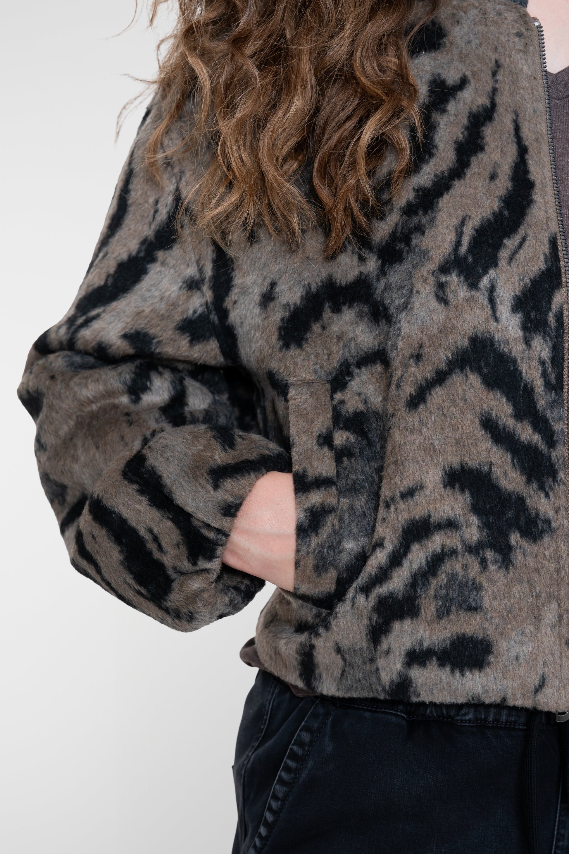 Geisha dames bomberjack met animal print en gebreide kraag