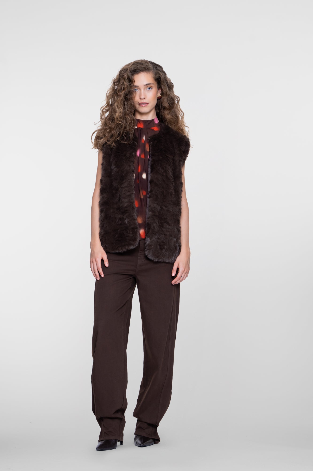 Geisha gilet van imitatiebont met strikceintuur