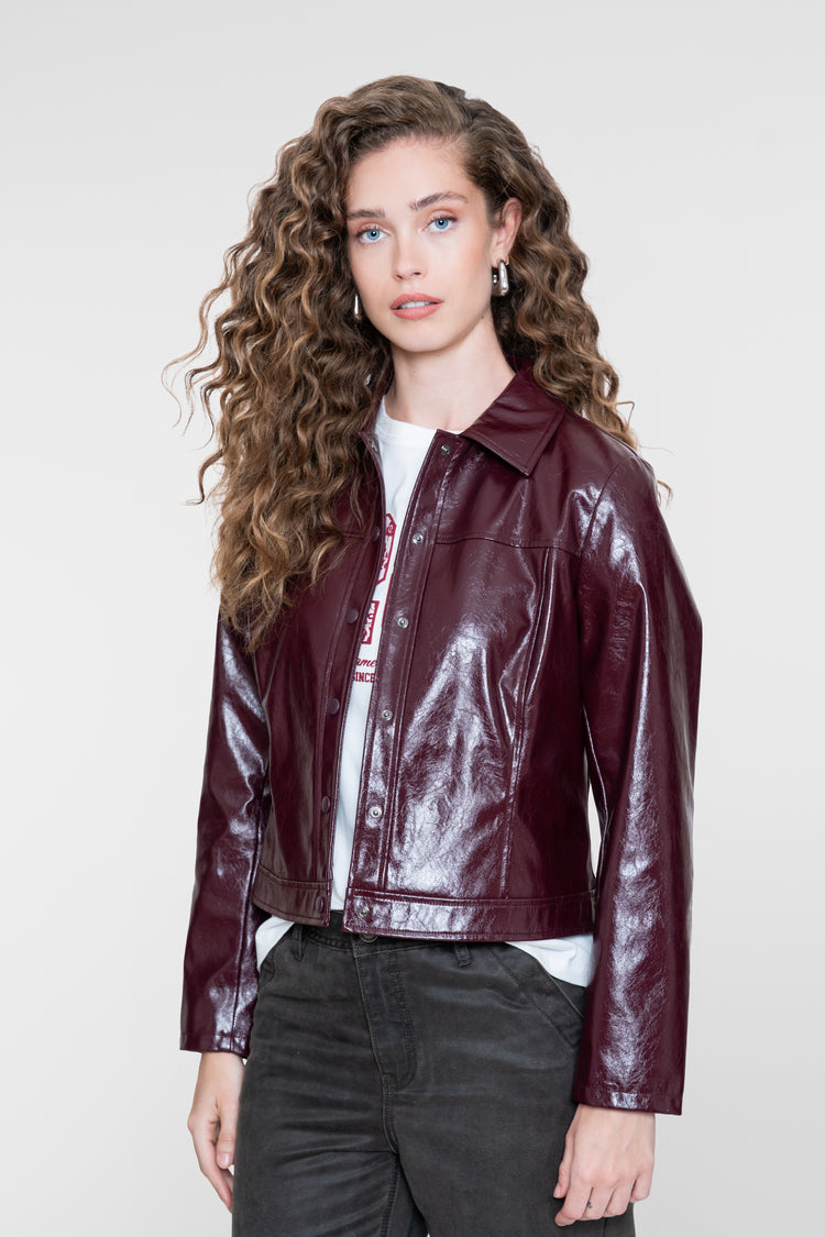 Geisha dames leather look jacket in bordeaux met drukknopen