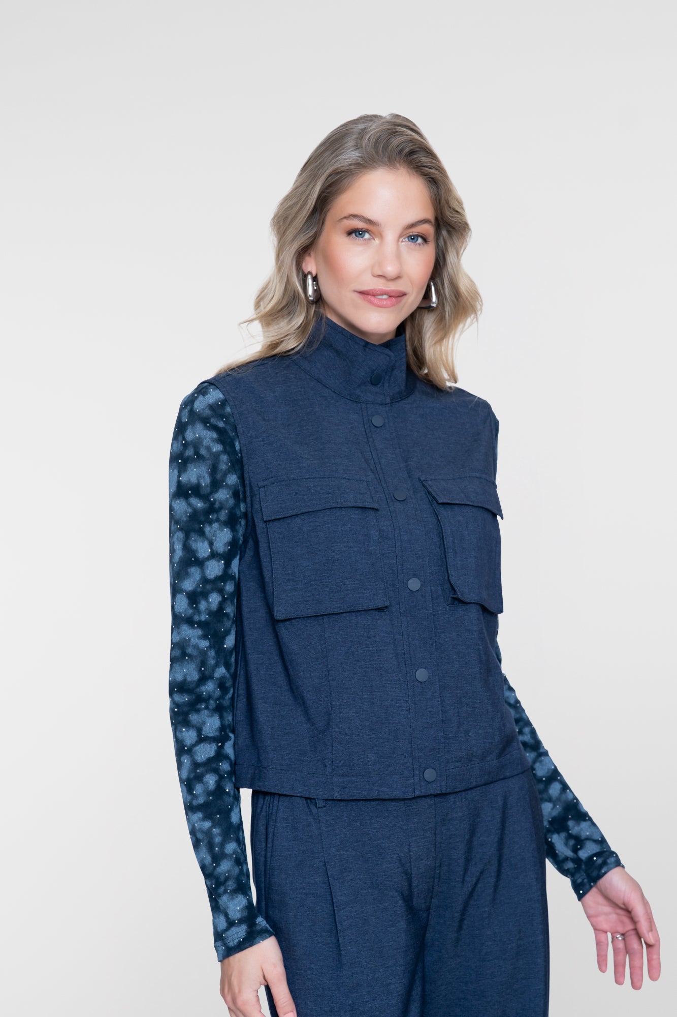 Geisha Gilet met opstaande kraag en utility details