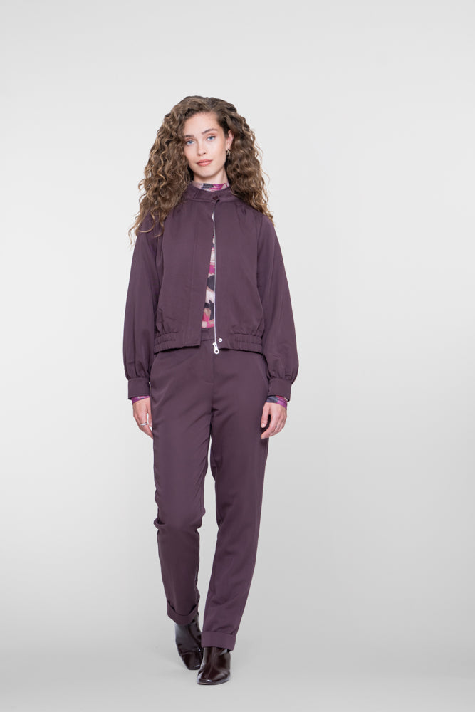 Geisha plum jacket met plooidetails en elastische boord