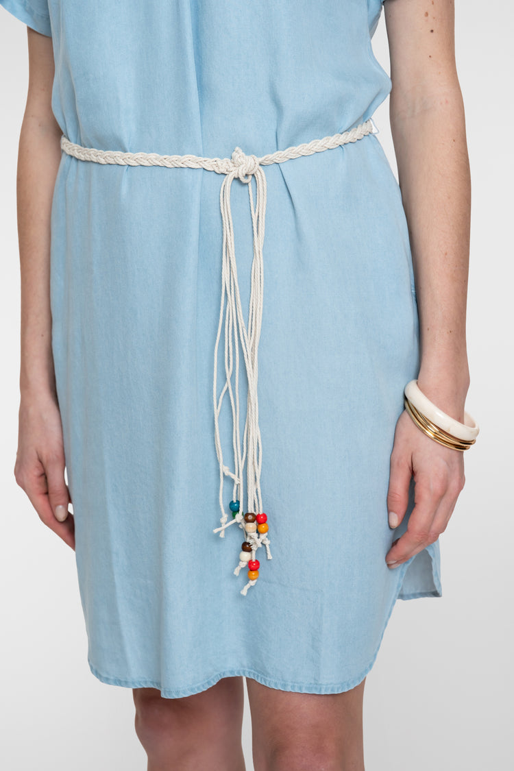 Geisha lyocell denim jurk met V-hals en strikceintuur