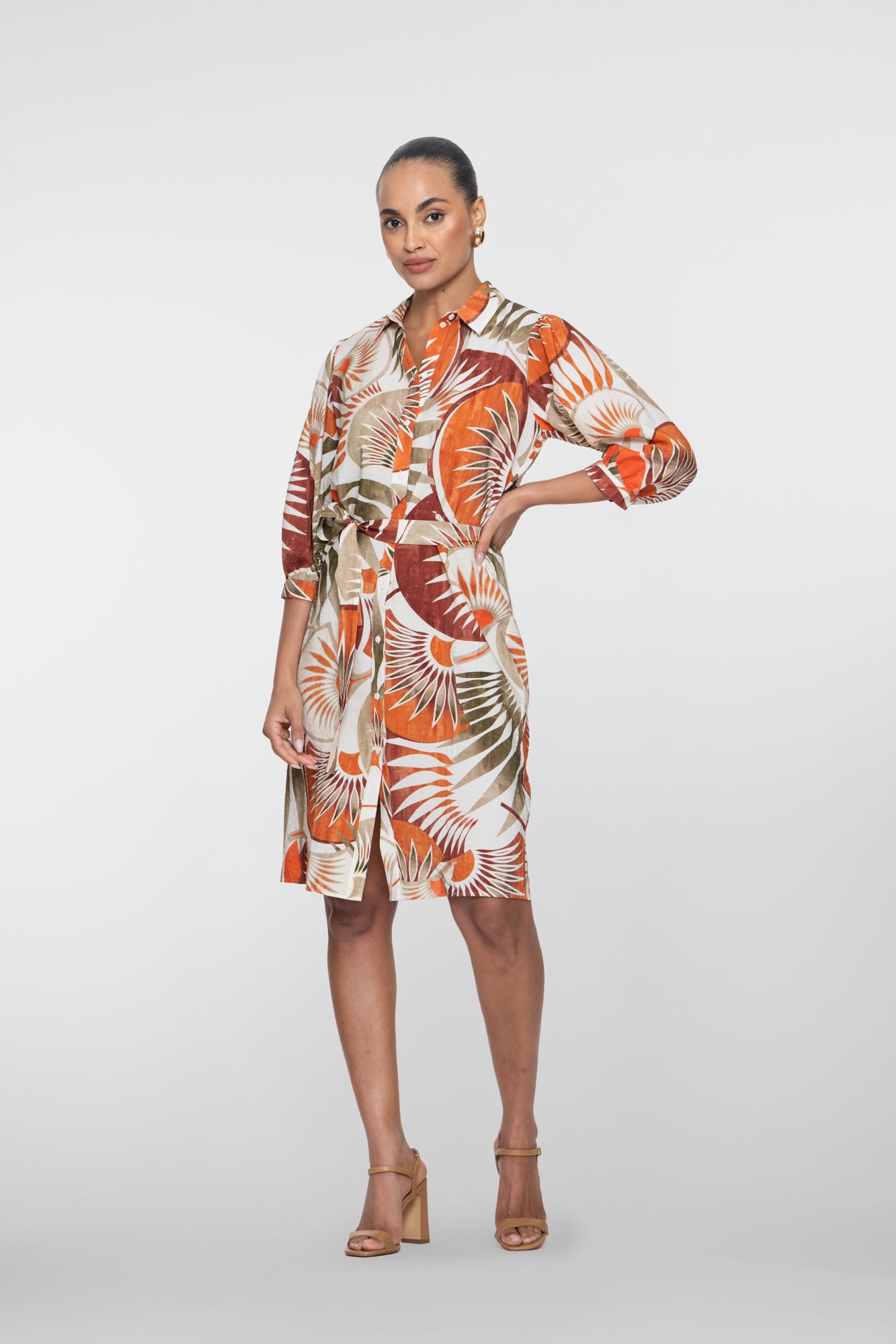 Geisha oranje mini jurk met waaierprint