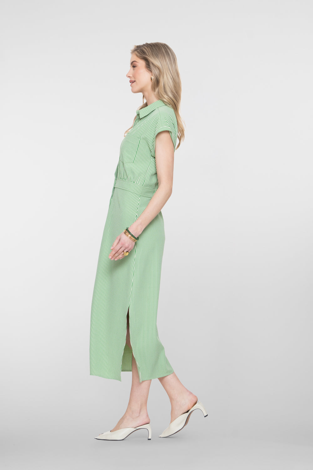 Geisha groene midi jurk met verticale streep en zijsplit