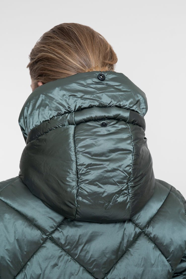 Geisha gewatteerde winterjas met capuchon en ruitstiksels