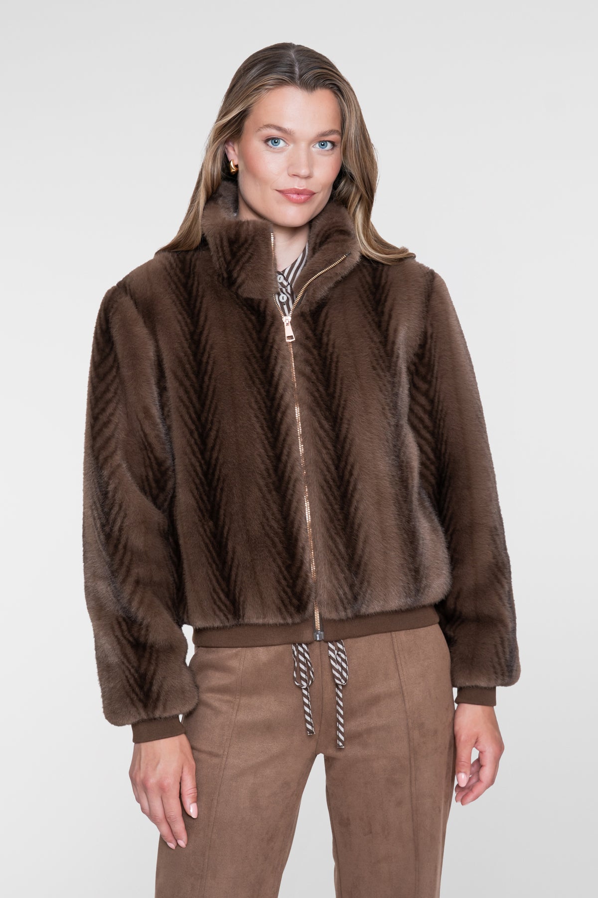 Geisha faux fur jas met dessin en zachte uitstraling