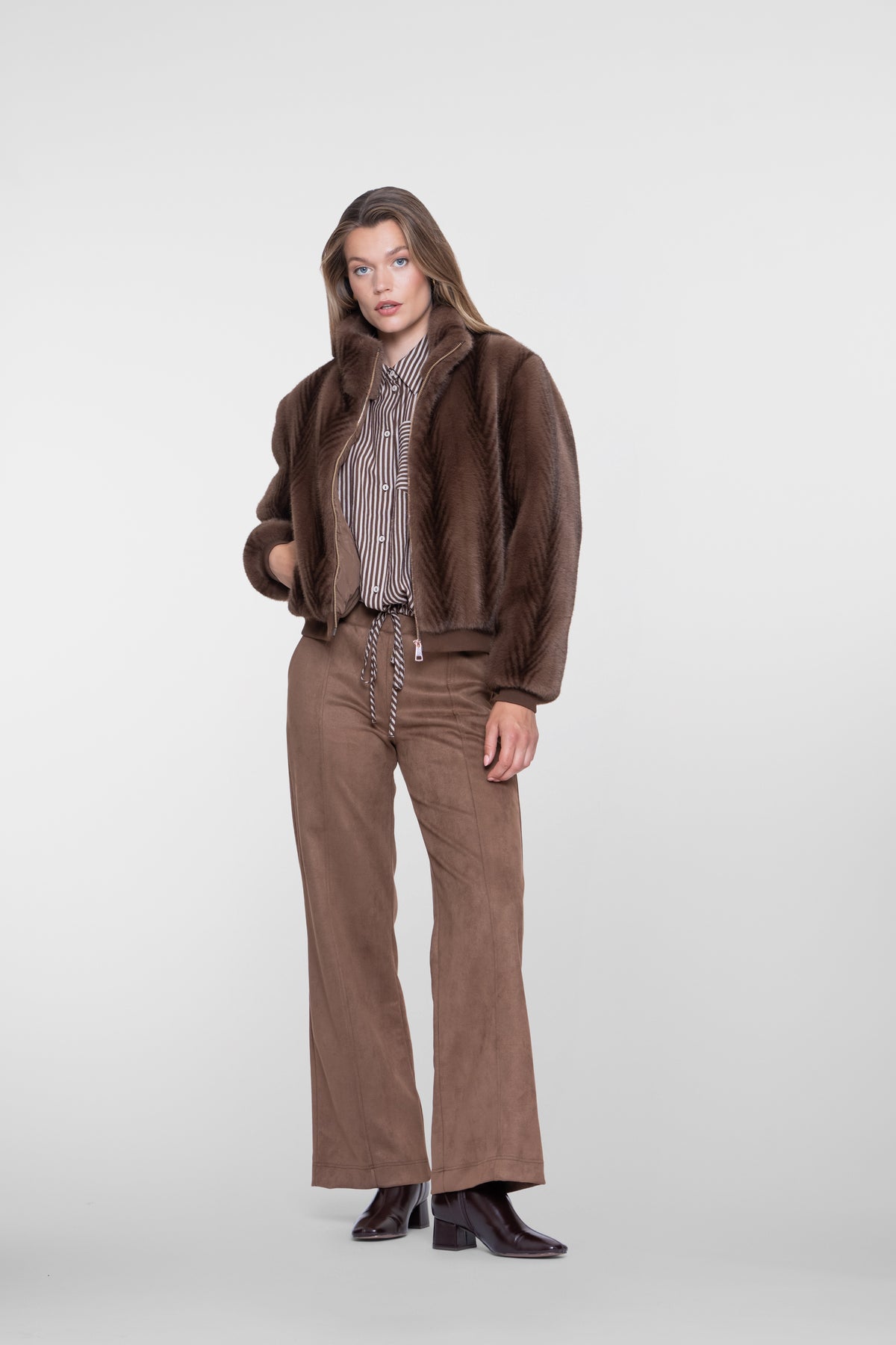 Geisha faux fur jas met dessin en zachte uitstraling