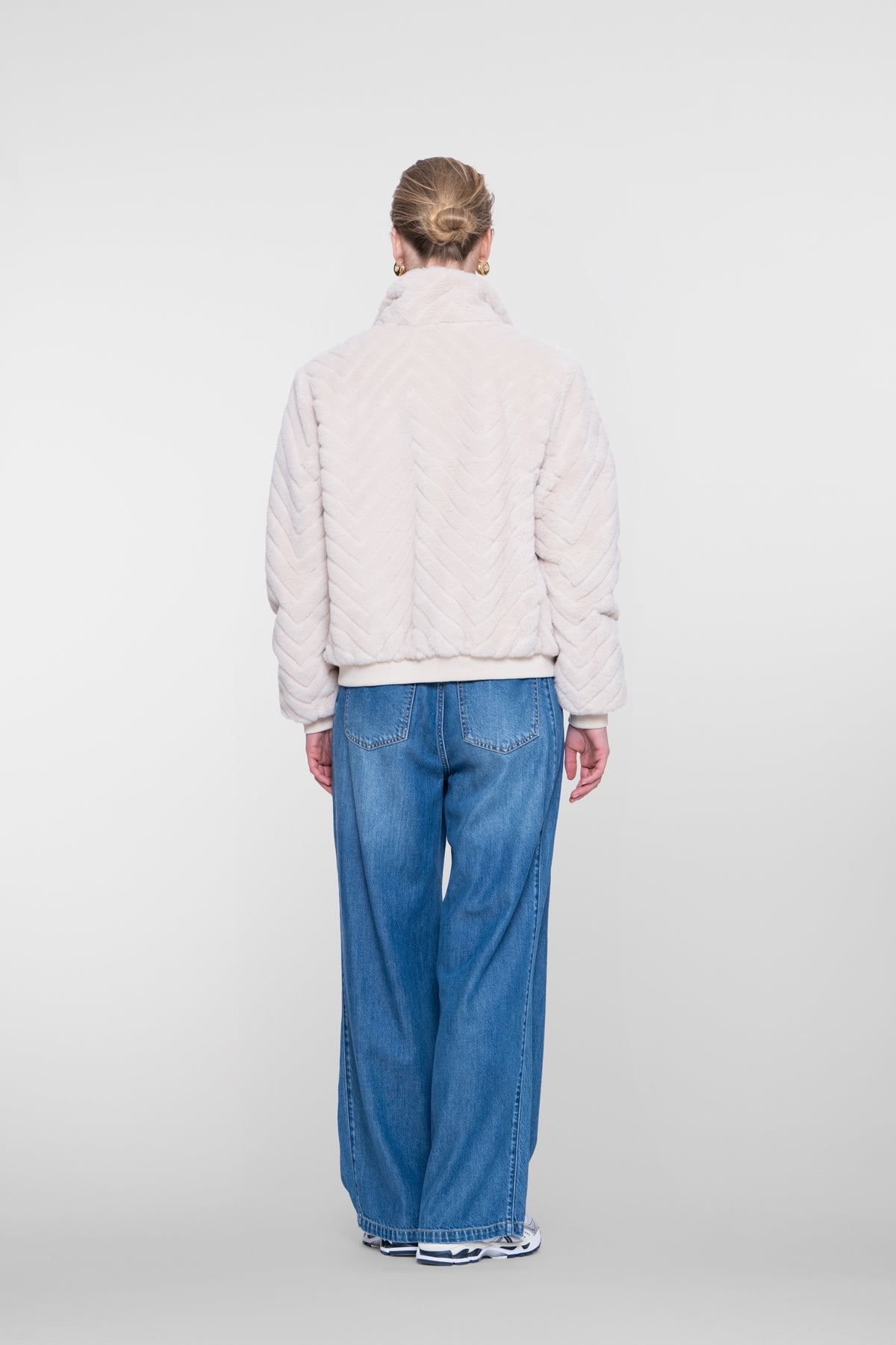 Geisha teddy jack met hoge kraag en zigzagpatroon