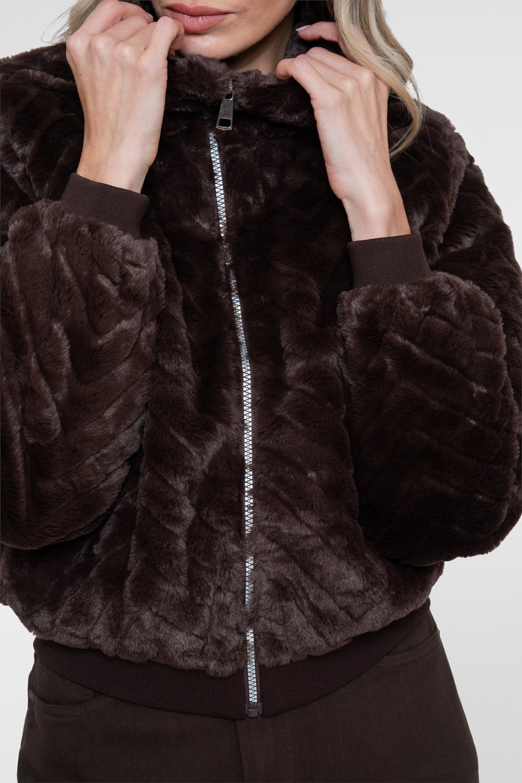 Geisha teddy jack met hoge kraag en zigzagpatroon